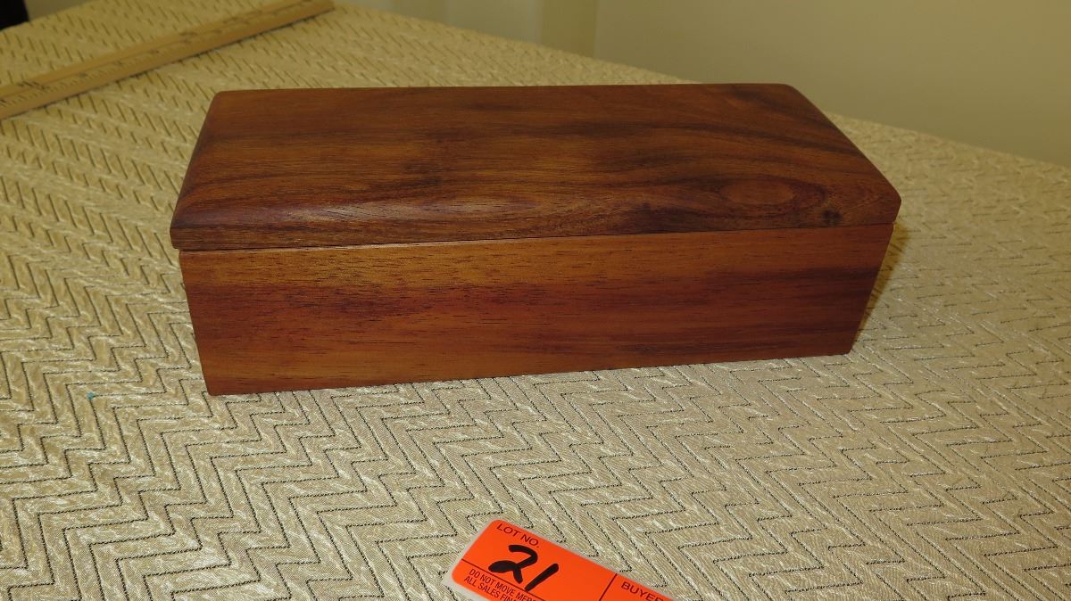 Qty 2 Rectangular Koa Wood Boxes W Lids Approx 10 L 4 W