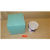 Image 2 : New Tiffany & Co. Porcelain Vase - Blue Vine on White (comes with blue box)