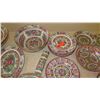 Image 8 : Misc. Rose Medallion Server Bowls, Platters, Serveware, Plates, etc. - Various Markings