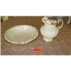 Image 1 : Gilt Enameled Ceramic Ewer and Basin
