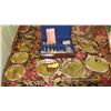 Image 1 : 24K Gold-Plated Flatware Set