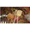 Image 4 : Misc. Faux Ivory Flatware