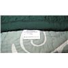 Image 5 : 2 New Hand-Stitched Hawaiian-Pattern Quilt Blankets - Approx. 41X41