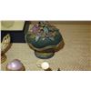 Image 5 : Misc. Lot of Enameled Faberge Style Eggs, Miniature Royal Crowns, Embellished Frog/Fish, etc.