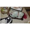 Image 6 : Large Lot: Trinket Boxes, Lemon Salt/Pepper Shakers, Fine China, etc.