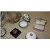 Image 5 : Misc. Lot of Cloisonne, Porcelain, Limoges Trinket Boxes, Pill Boxes, Miniature Collectibles, Clock,