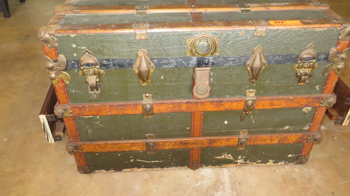 Lot - Vintage Steamer Trunk w/ Brass Hardware