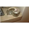 Image 4 : Qty 5 Large Decorative Seashells (Nautilus, etc.)