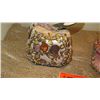 Image 2 : 2 New Mary Frances Beaded Handbags: "Precious" Pink Envelope and Mauve (Slight Damage)