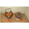 Image 5 : 2 New Mary Frances Beaded Handbags: Heart Shaped Paisley and Heart Shaped Mauve