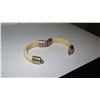 Image 8 : Vintage Ivory Heirloom Bracelet