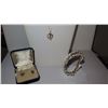 Image 2 : Vintage 14K Gold Ming's Cluster White Pearl Bracelet, Necklace, Earrings Set