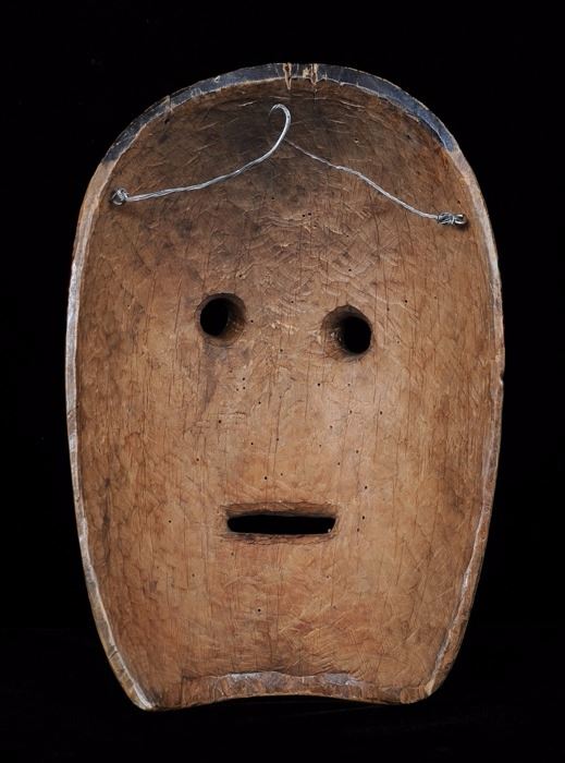 Kwakiutl Potlatch Speaker Mask ca 1920 13 1/2" H. 9" W. Good Condition