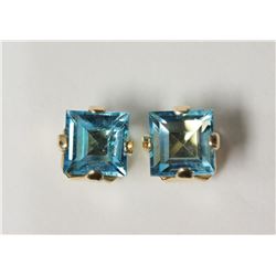 #16-10KT YELLOW GOLD BLUE TOPAZ EARRINGS