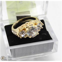 10KT WHITE GOLD PLATED WEDDING BAND