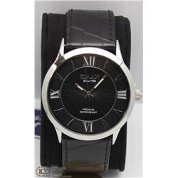 QMAX MENS QUARTZ WATCH
