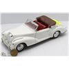 Image 1 : MAISTO DIE CAST 1955 MERCEDES BENZ 300S