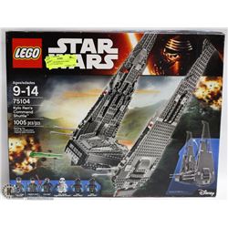 LEGO STAR WARS KYLO REN COMMAND SHUTTLE