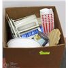 Image 1 : LARGE BOX OF HOUSEWARES