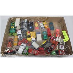 FLAT OF ASSORTED DIE CAST CARS