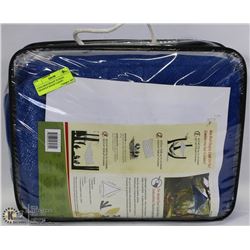 COOLAROO READY TO HANG TRIANGLE SHADE CANOPY