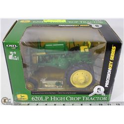 JOHN DEER DIE CAST TRACTOR