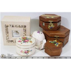 FLAT OF TRINKET AND STORAGE BOXES
