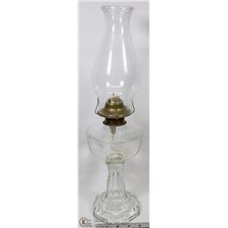 VINTAGE OIL LAMP WITH SHADE