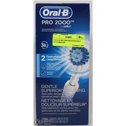 ORAL B PRO 2000 RECHARGEABLE TOOTHBRUSH