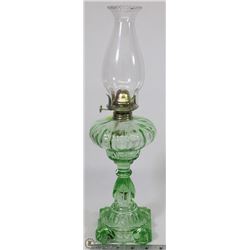 VINTAGE OIL LAMP WITH SHADE