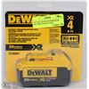 Image 1 : DEWALT 20V MAX LITHIUM ION BATTERY PACK W/ FUEL