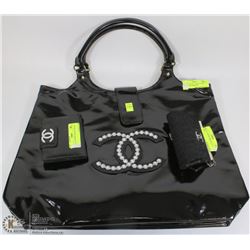 REPLICA CHANEL PURSE WITH TWO REPLICA CHANEL