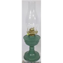 VINTAGE OIL LAMP WITH SHADE