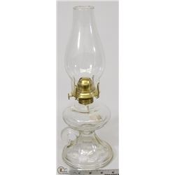 VINTAGE OIL LAMP WITH SHADE