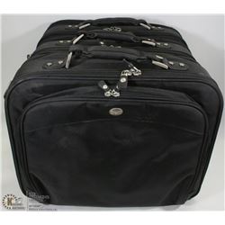 BOX OF 3 DELUXE 15" DELL LAPTOP BAGS