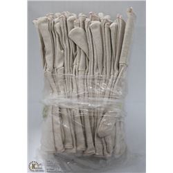 LARGE BUNDLE OF WORK GLOVES