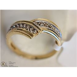 #44-10KT YELLOW GOLD DIAMOND RING