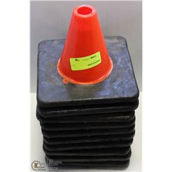 LOT OF 10 MINI PYLONS