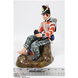 ROYAL DOULTON DRUMMER BOY 1975 HN2679