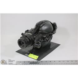 NIGHT VISION GOGGLES WITH HEAD MANNEQUIN