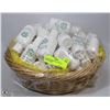 Image 1 : LARGE BASKET FULL OF TRAVEL SIZE (120 ML)