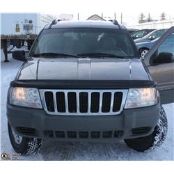 2002 JEEP GRAND CHEROKEE LAREDO 4X4
