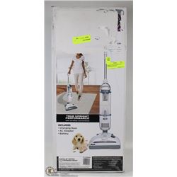 SHARK NAVIGATOR FREE STYLE CORDLESS VACUUM