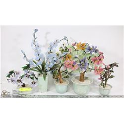 COLLECTION OF 5 STONE GLASS FLOWER TREE