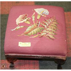 VINTAGE STYLE WOOD FRAMED BURGUNDY FOOT STOOL