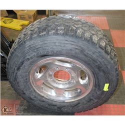 TOYO 265/75R16 TIRE