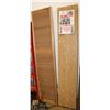 Image 1 : STACK OF 4 ASSORTED CLOSET DOORS
