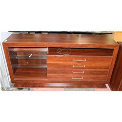 WOOD FLAT SCREEN TV /ENTERTAINMENTCONSOLE