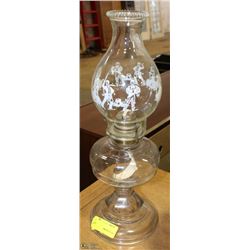 VITNTAGE GLASS OIL LAMP