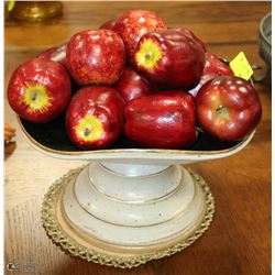 ESTATE  HEAVY DISH WITH DECORATIVE APPLES